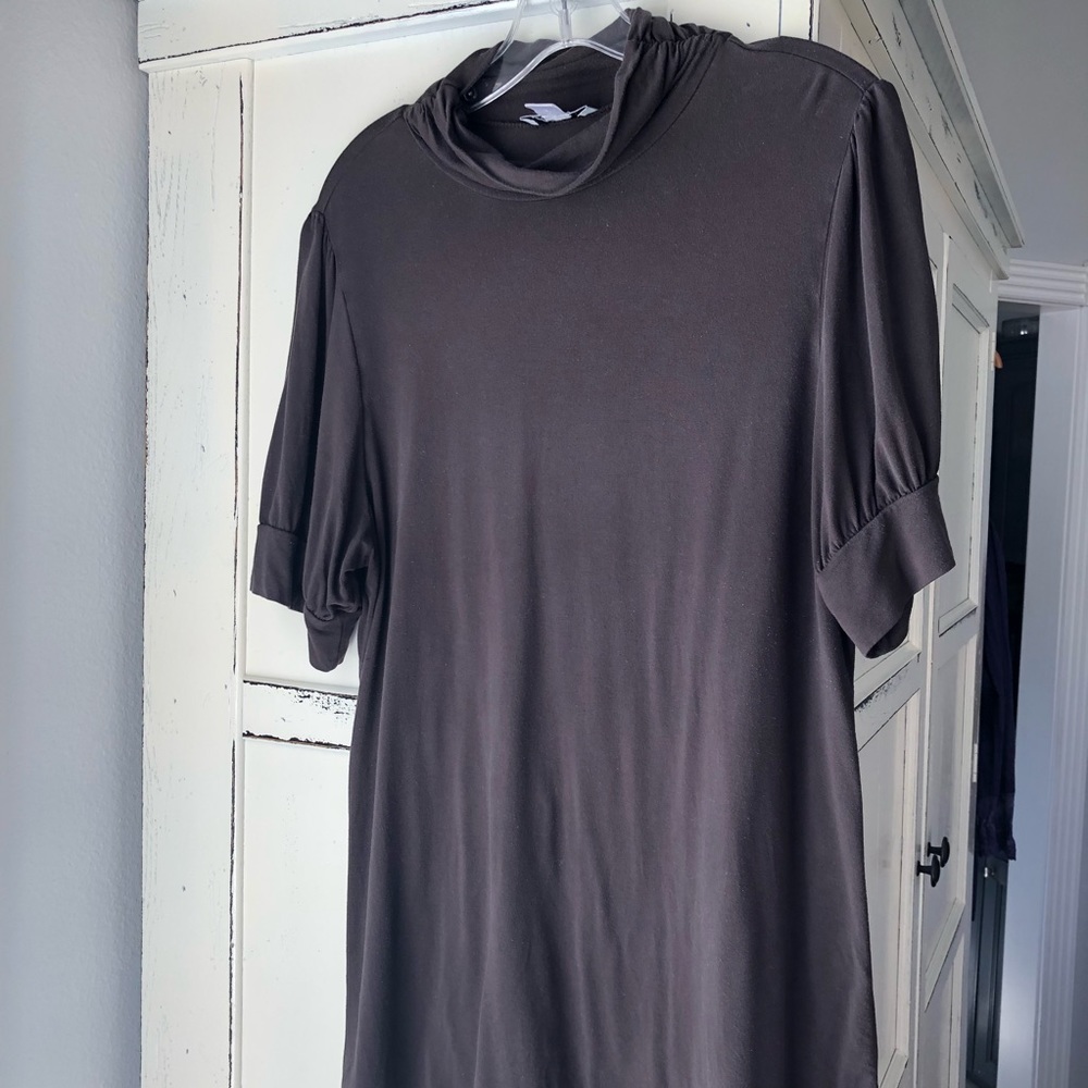 💘 Loft Mock Neck Long Stretchy Comfortable Top in Chocolate Brown 💘